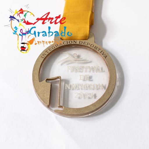 medalla-acrilico-oro